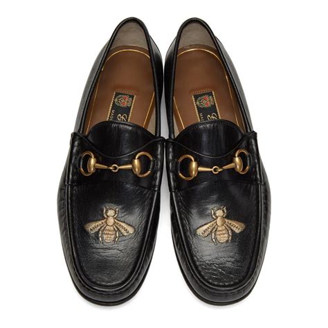 gucci loafers with bee on back